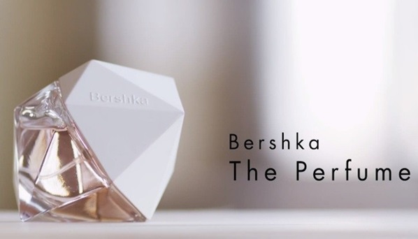Bershka presenta sus primeras fragancias