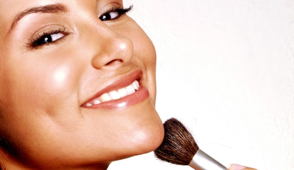 Maquillaje antibrillos, ideas para la piel grasa