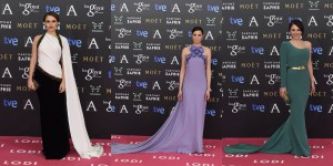 tres looks de la gala de los Goya