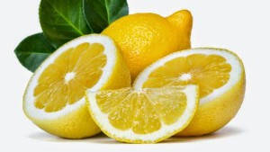 limones para aclarar la piel en codos y rodillas 
