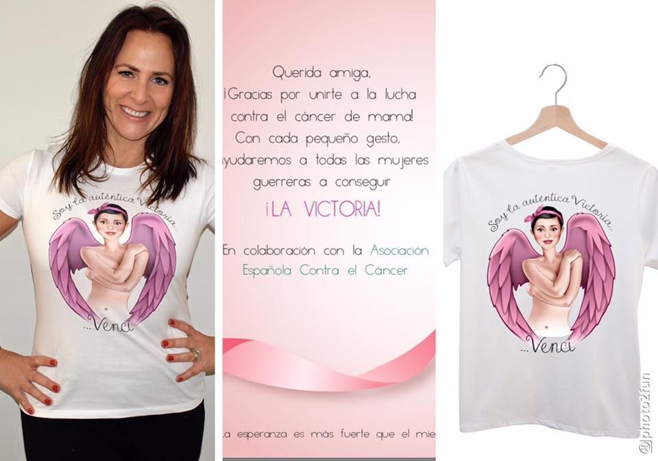 La diseñadora Elena Batista lanza una Camiseta Solidaria para la Lucha Contra el Cáncer de Mama